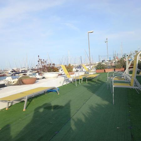 La Tua Stanza A Vela Sul Mare Ξενοδοχείο Μπάρι Εξωτερικό φωτογραφία