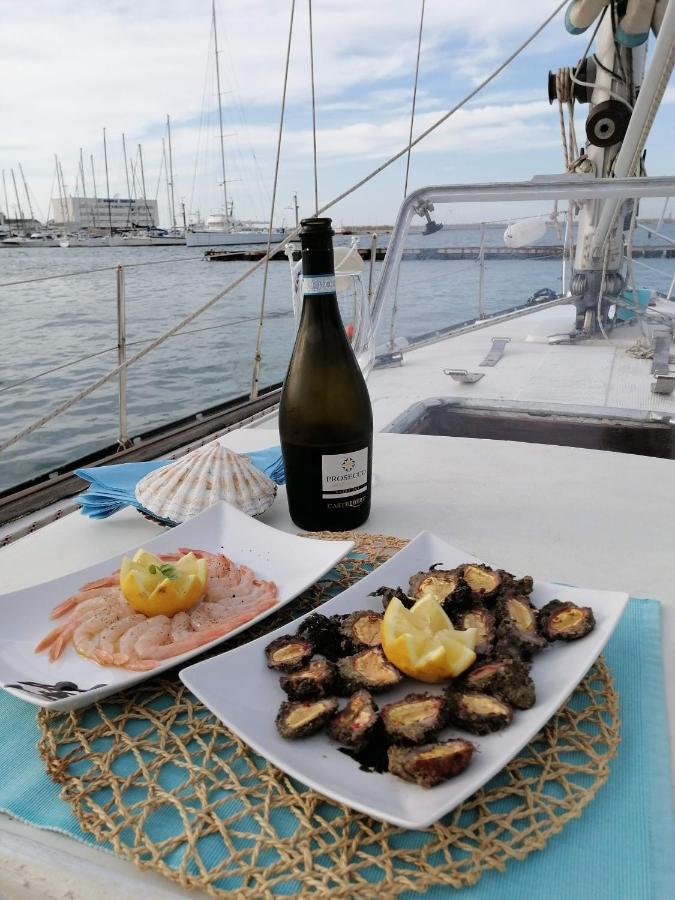 La Tua Stanza A Vela Sul Mare Ξενοδοχείο Μπάρι Εξωτερικό φωτογραφία